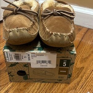 L.L. Bean Brown Moccasin Slippers